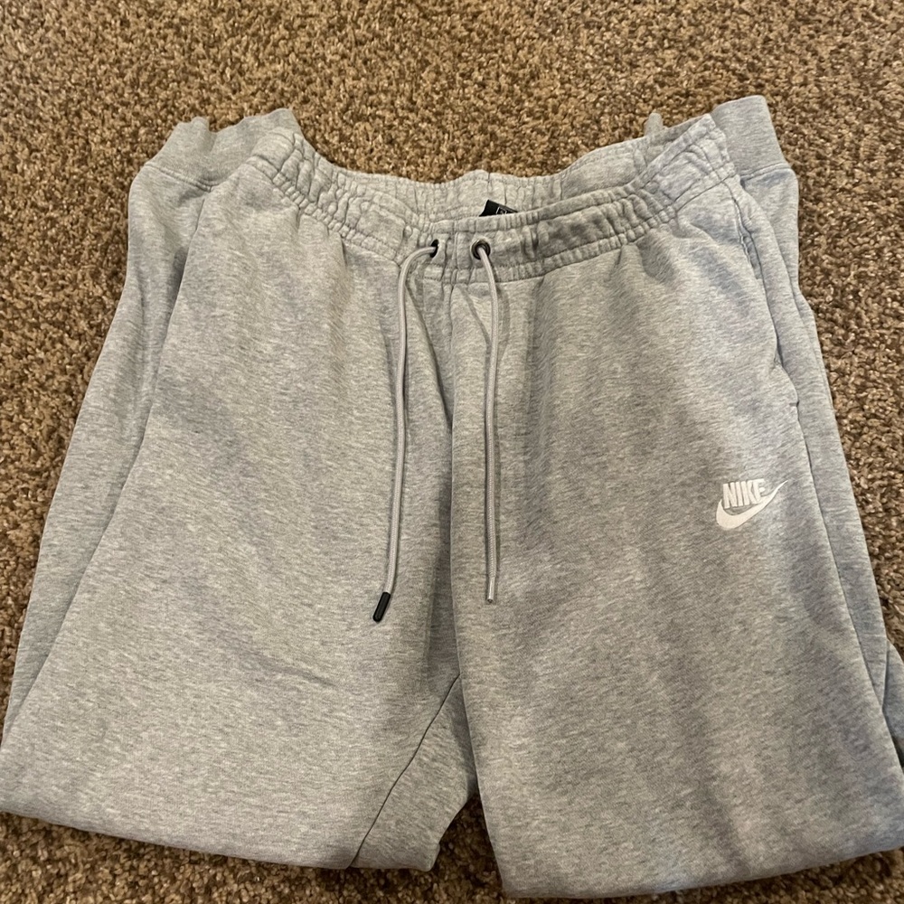 Nike Heather Gray Joggers